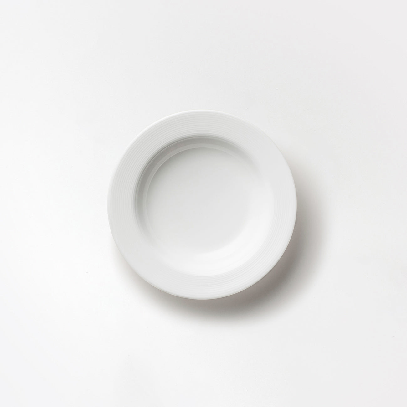 白いブランド食器｜15.5cmベリープレート｜EXQUISITE｜ニッコー公式 