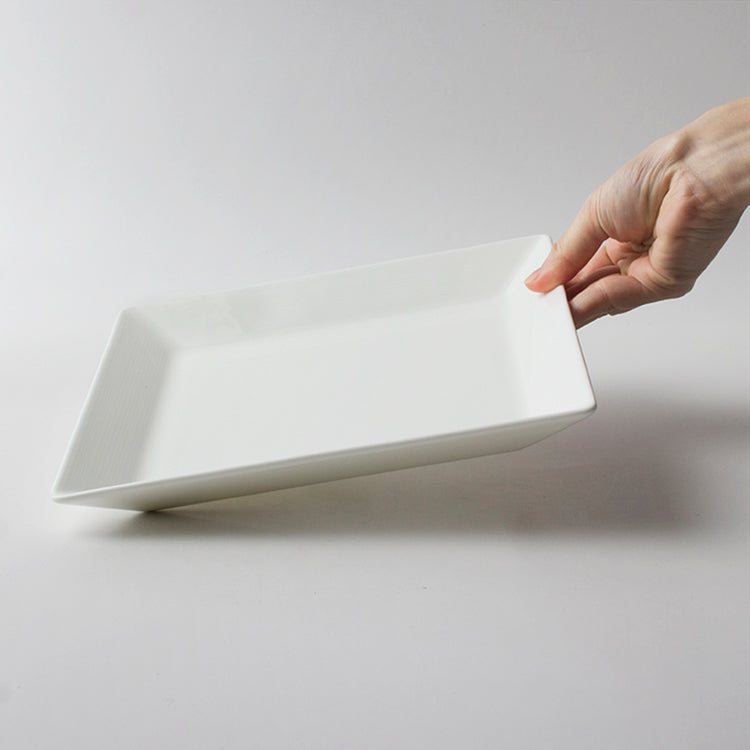 白いブランド食器｜22.5cm角皿｜EXQUISITE｜ニッコー公式オンライン